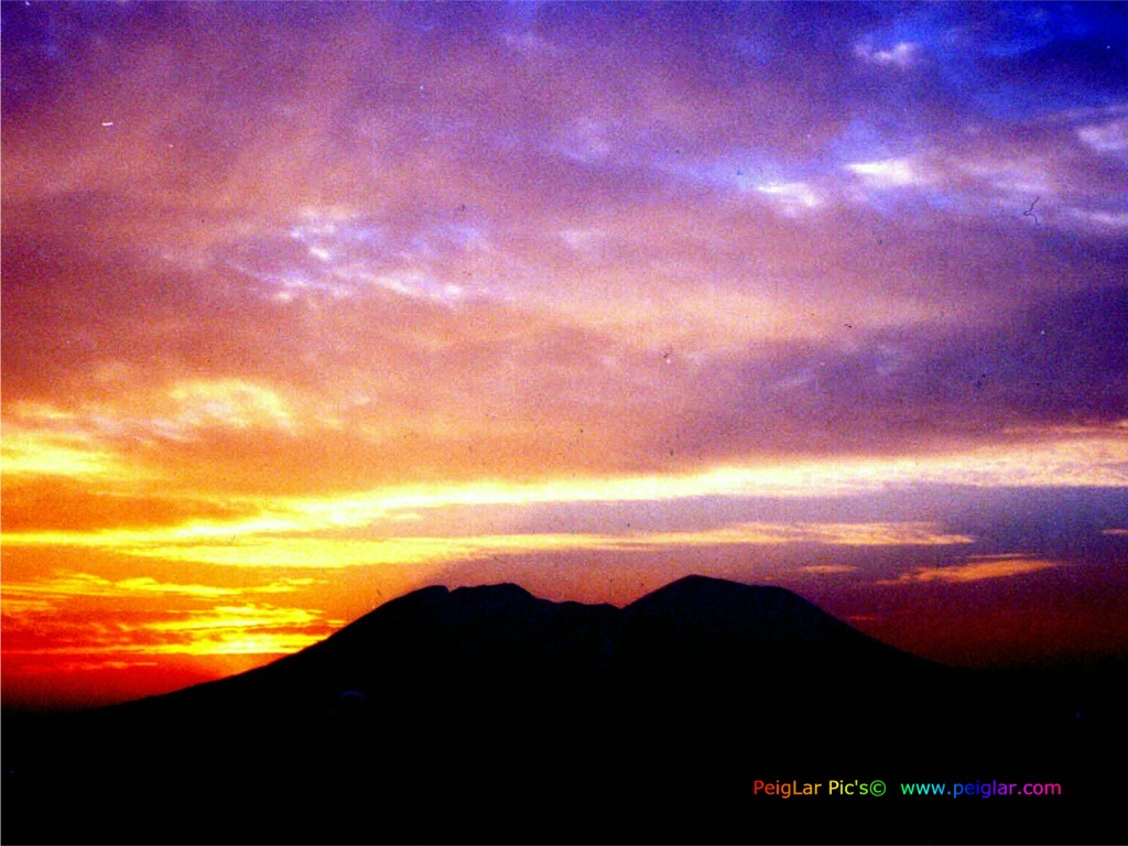 it naples mtv sunset2 dt.jpg